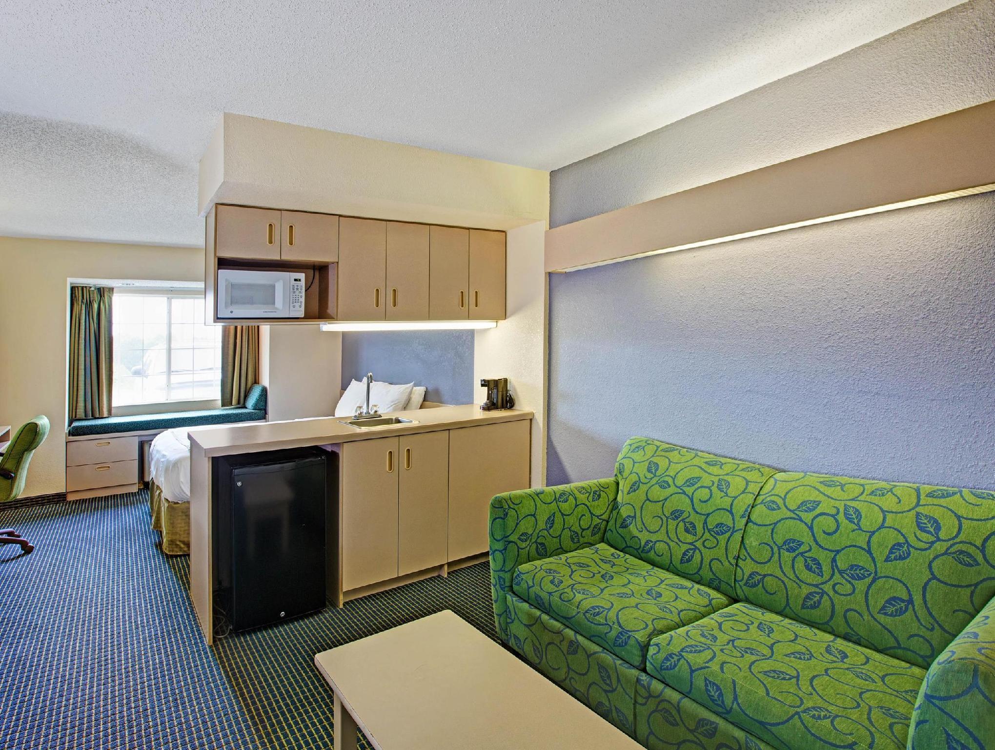 Microtel Inn & Suites By Wyndham Statesville Εξωτερικό φωτογραφία