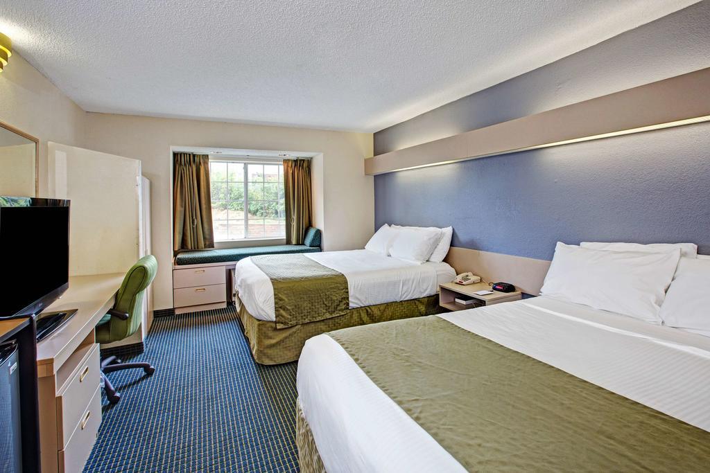 Microtel Inn & Suites By Wyndham Statesville Εξωτερικό φωτογραφία