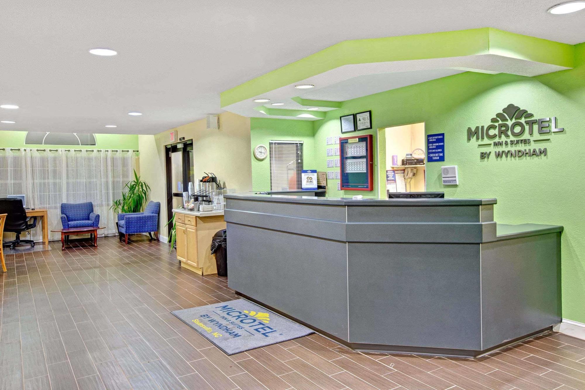 Microtel Inn & Suites By Wyndham Statesville Εξωτερικό φωτογραφία